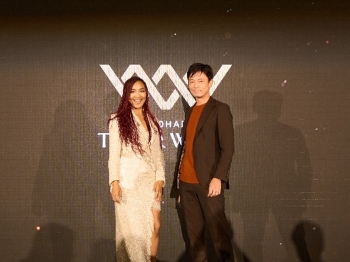 Crystal Kayさんと山下代表のご挨拶