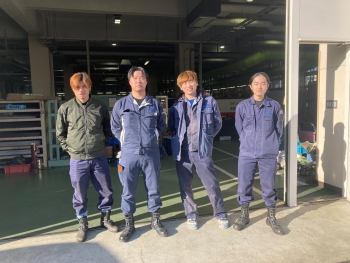 左から、増田・倉持・野澤・小宅