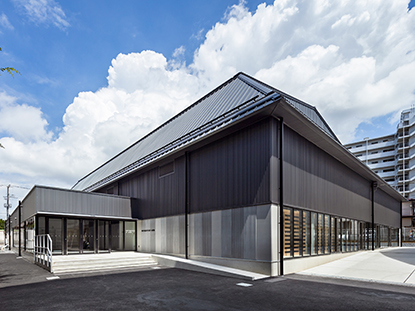 敬愛学園高等学校第一体育館 内観